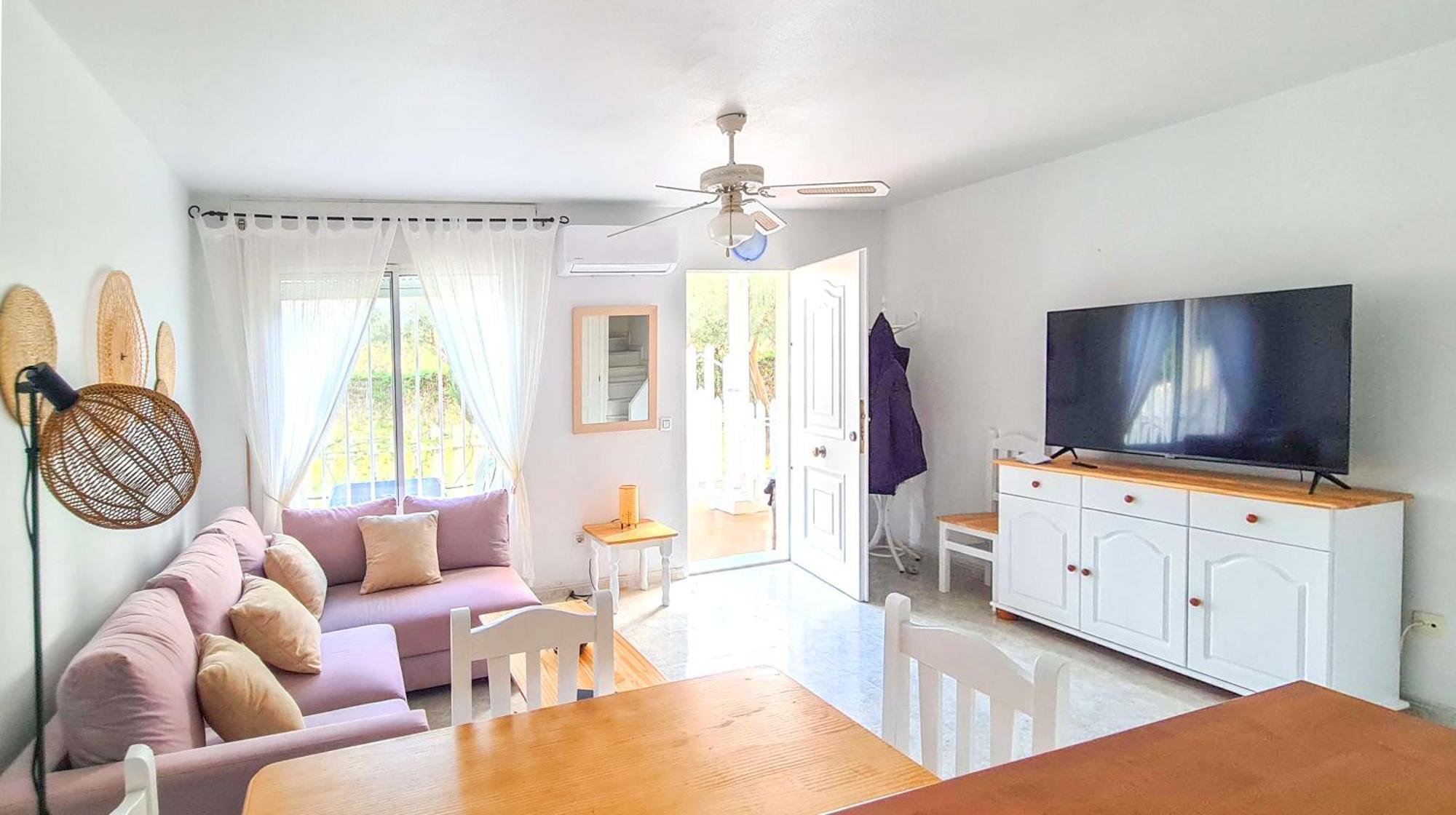 Garden Vistas. Hermoso Duplex Con Patio, Solarium Y Piscina. Vera